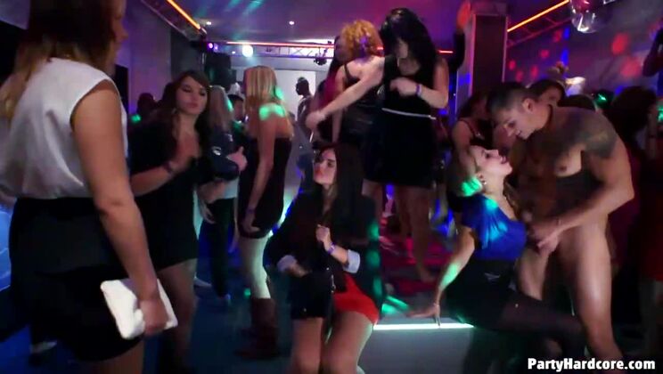 [Tainster] - Party Hardcore Vol 6 Part 4 - Blonde Girls Gone Wild - Rebecca - Kitty - Yoha - Ashly - veronica sanchez - lucy cattiva - Caterina Cox - Alice King