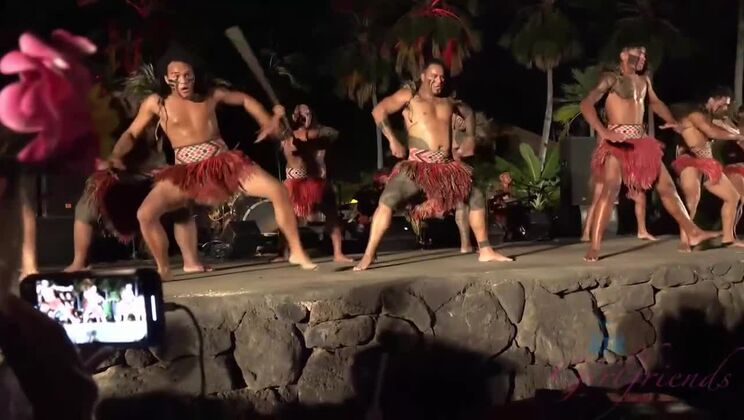 [ATKGirlfriends] - Niki Snow Loves Outdoor Sex - Hawaii Beach Porn - Niki Snow