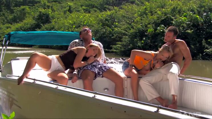 [BANG.com] - Jessica & Morgan Anal Threesome on a Boat - Mike Angelo - Jessica Moore - Morgan Moon