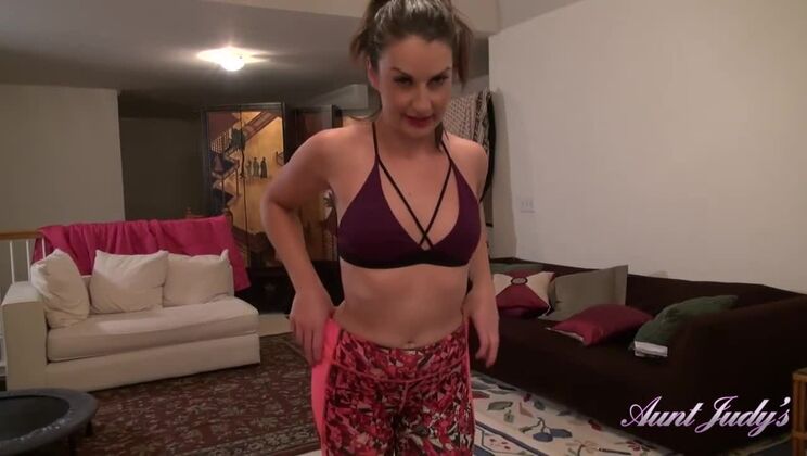 Sexy MILF with Small Tits Gives POV BJ