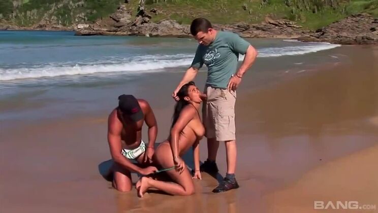 [BANG.com] - Brunette Beach Threesome with Anal and Cumshot Facial - Briana Banderas - Jordi El Niño Polla