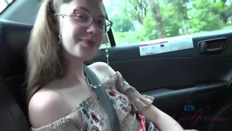 Amateur Elena Koshka's Foot Fetish Fantasy