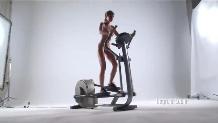 Angie: Solo, Outdoor, and Beautiful