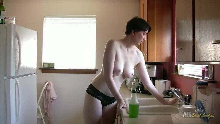 Inara Byrne's Sensual Naked Kitchen Cleaning