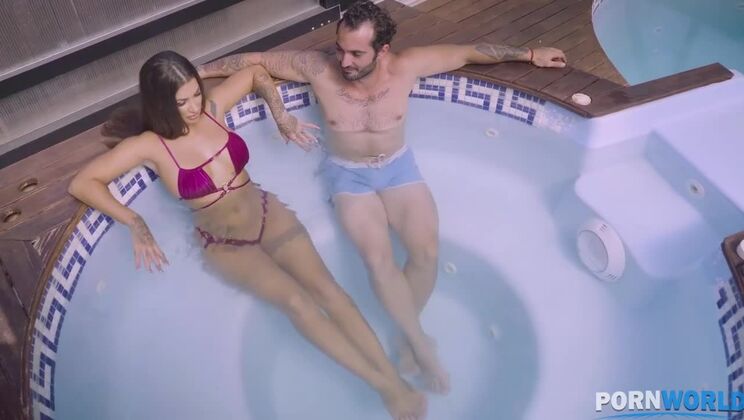 Brunette Susy Gala Gets Deepthroated & Covered in Cum After Hardcore Sex