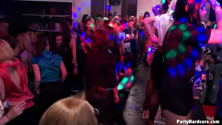 [Tainster] - Big Tits Party - 71.5 - Amateur Cam - Una Fairy - Leo Santos - Hailey White