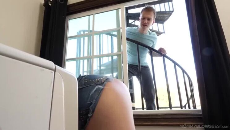 POV with Christie Stevens - Big Tits & Facial