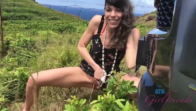 [ATKGirlfriends] - Amateur Sex with a Brunette MILF - Vera King - Lexi Foxy