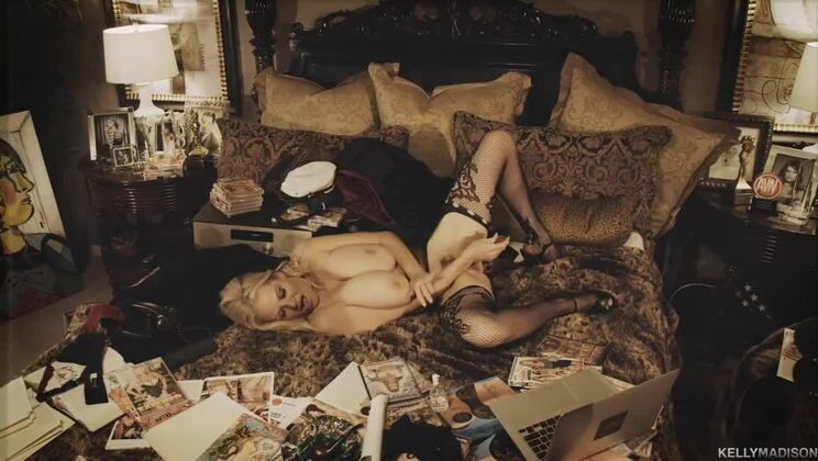 [KellyMadison] - Happy Halloween with Kelly Madison's Big Tits - Kelly Madison