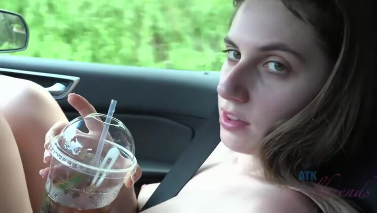 [ATKGirlfriends] - Girlfriend Niki Snow Flashes on Outdoor Adventure - Niki Snow