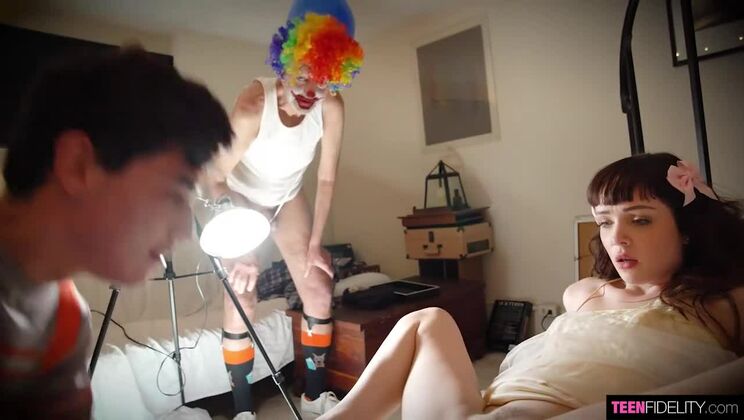 [TeenFidelity] - The Brunette Star, Aliya Brynn - Juan El Caballo Loco - Aliya Brynn