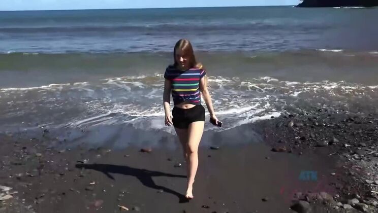 [ATKGirlfriends] - Fingering Niki Snow Amateur on Beach - Niki Snow