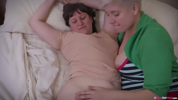 Blonde Big Tits Duo Charlee & Violette Anal