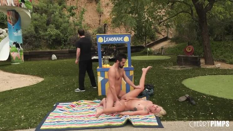 [WildOnCam] - Squeezing Lemons with Chanel Grey and Donnie Rock - Donnie Rock - Chanel Grey