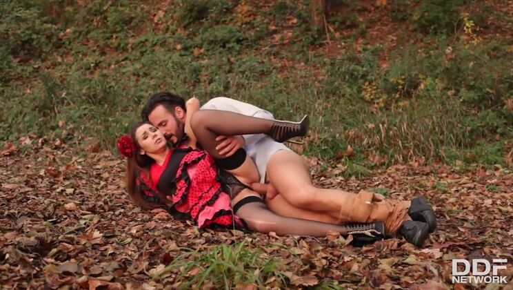 European Siren Stacy Snake in Lingerie Lure