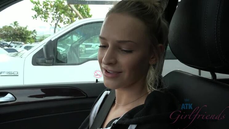 [ATKGirlfriends] - Emma Hix - Shaved Amateur Enjoying the Beach - Emma Hix