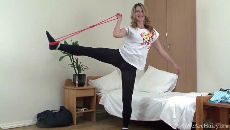 [WeAreHairy] - Blonde Hairy Melisa Solo Nude Play