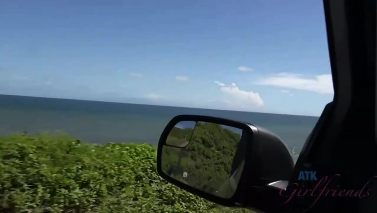 Ashley Lane's Car Sex - Amateur Blonde Fun