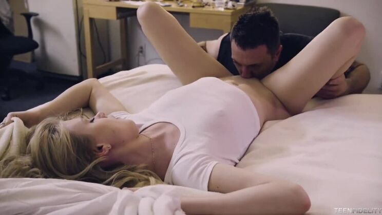 [TeenFidelity] - Handjob and Deepthroat with Mark Zane and Hannah Hays - Hannah Hays - Mark Zane