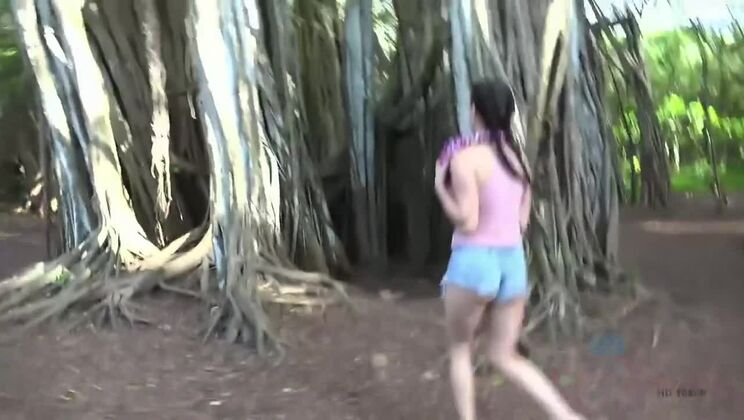 Jade Amber Fingered Outdoors in Hawaii - POV Amateur GF