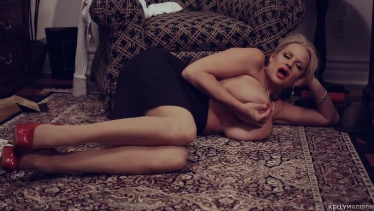 [KellyMadison] - Solo Kelly Madison - Big Tits - Kelly Madison