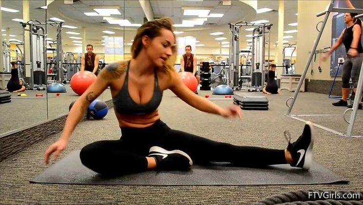 Sexy Young Charlotte Nudist in the Shower