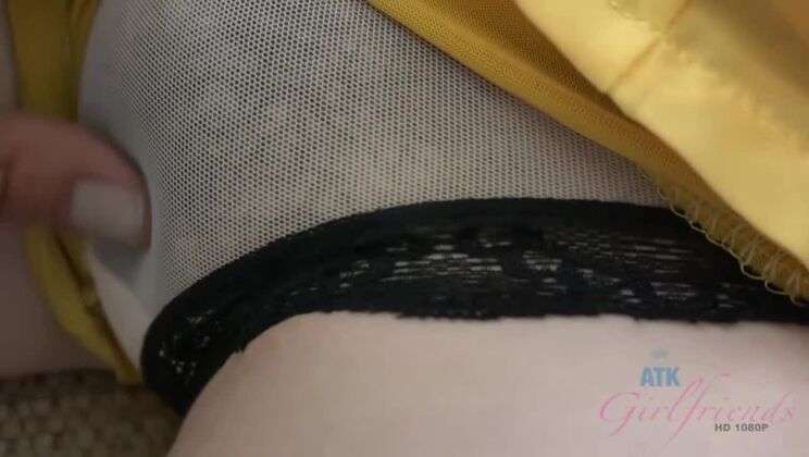 POV Creampie for Redhead Emma Evins