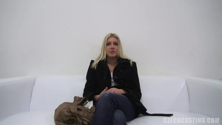 Casting Call: Blonde Klara