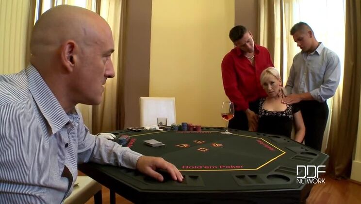 Samantha White's Deepthroat Fetish