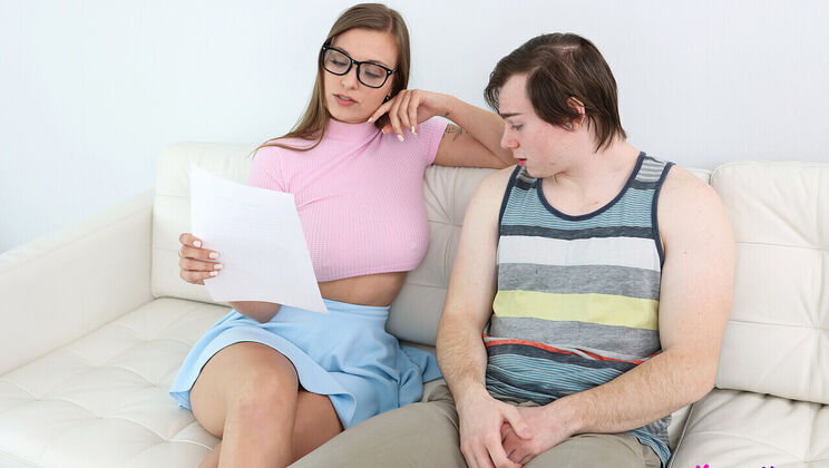 [YoungerMommy] - Kenzie Love’s Hardcore Ride with Big Natural Tits - Kenzie Love