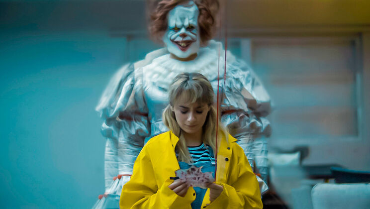 Jmac Meets Petite Anna Mae