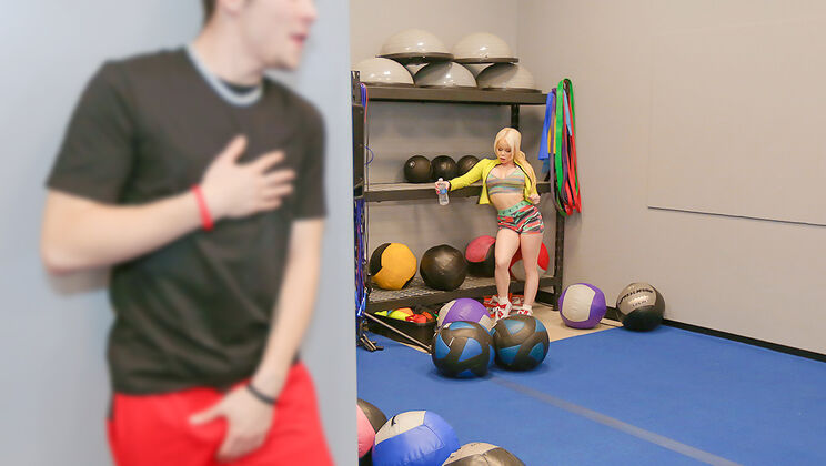 [MYLF] - Sensual MILF Massage Experience