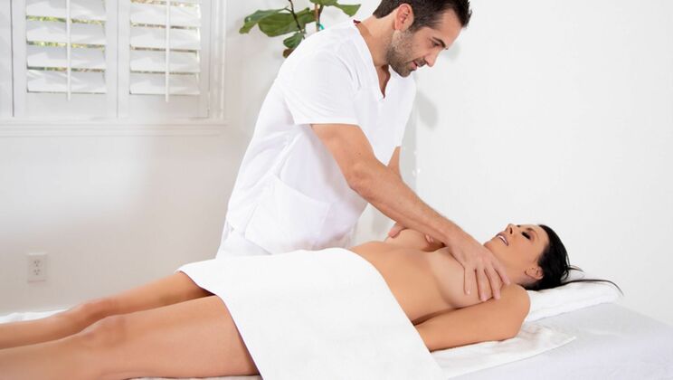 Breasts and Pussy Get Fucked