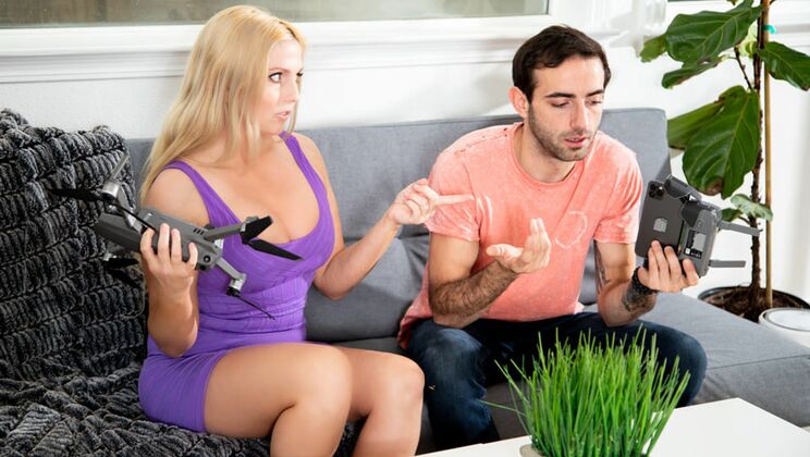 Jake Adams Fucks Hot MILF Christie Stevens