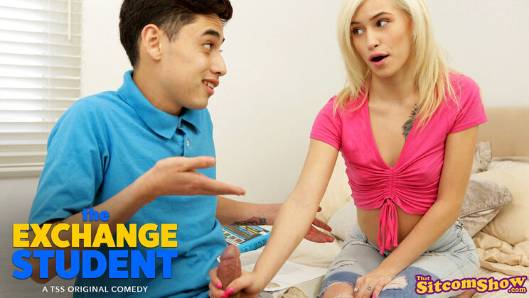 [ThatSitcomShow] - Kiara Cole's Handjob and Facial Fun