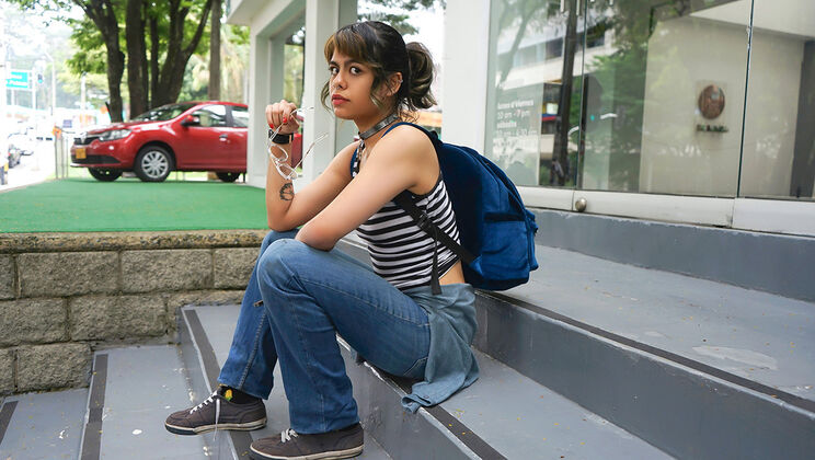 [Oyeloca] - Young Latina Babe