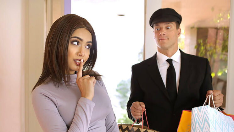 The Driver - Aaliyah Hadid Takes Ramon Nomar's Big Dick