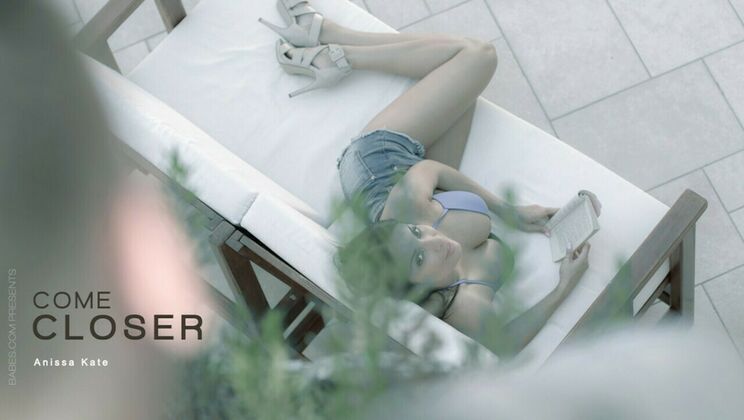 [Babes.com] - Blonde Anissa Kate Takes Big Cock in Mouth