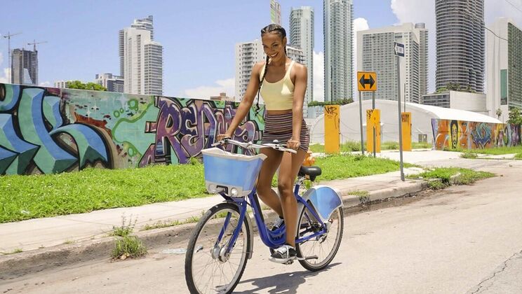 [RKPrime] - Asteria Diamond's Big Ass Gets Spanked - Danny Steele - Asteria Diamond