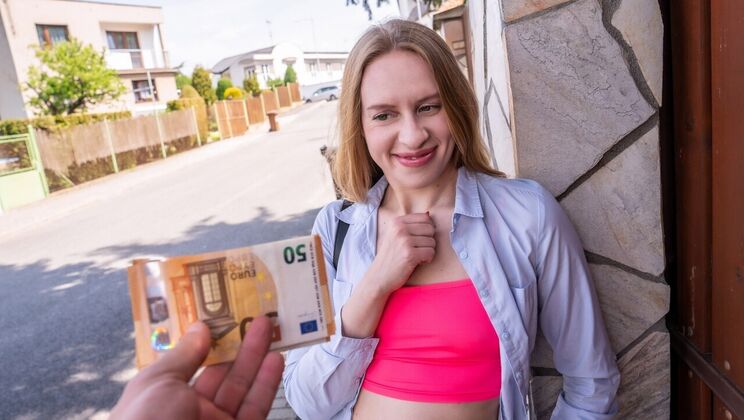 [PublicAgent] - Blonde Bombshell Nikki Riddle Gets Fucked in Garden Shed - Martin Gun - Nikki Riddle