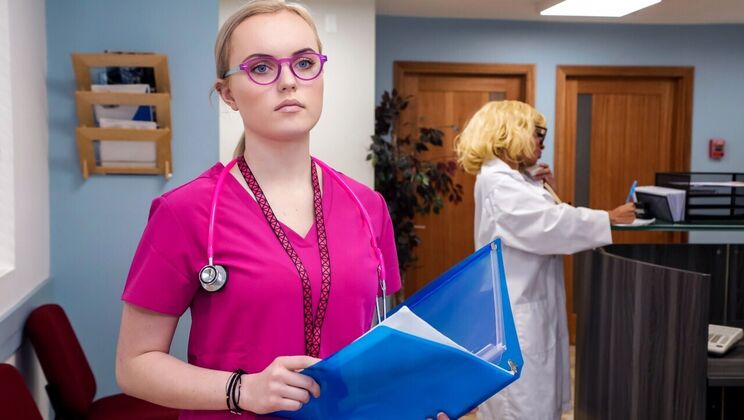 [LookAtHerNow] - Glasses and a Smile