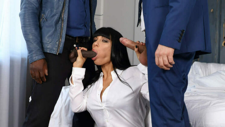 [ElegantRaw] - Lingerie and Stockings Sex with Valentina Ricci