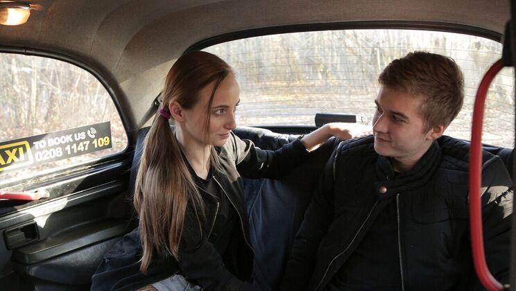 [FemaleFakeTaxi] - Outdoor Cumshot with European Girl - Lady Bug - Logan Lech