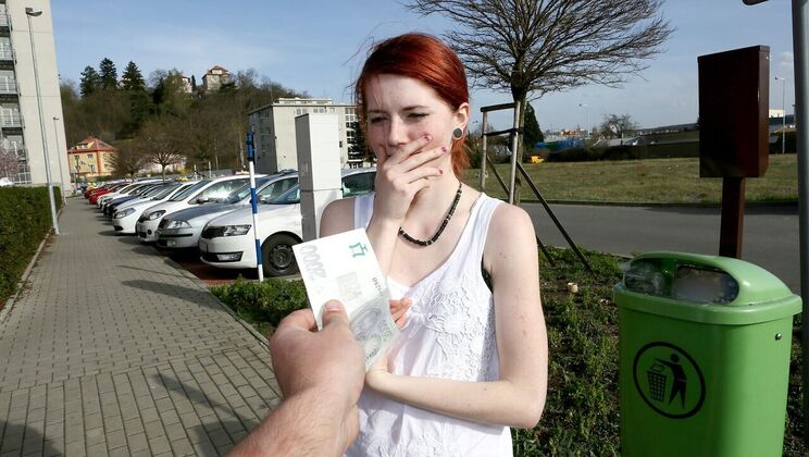 [PublicAgent] - Public Sex for Money: Amateur Girl Fucks Standing Up