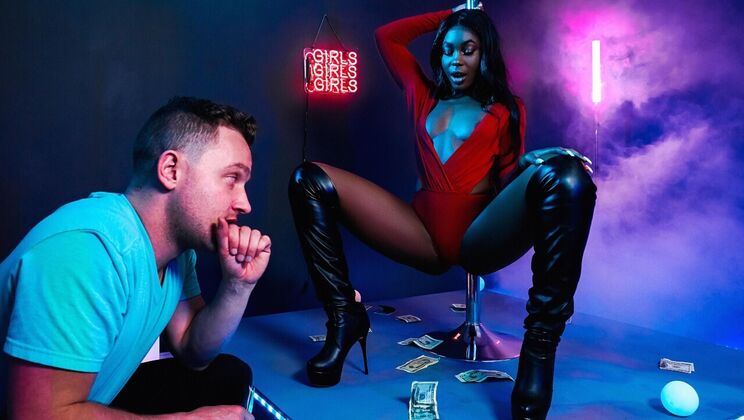 [RKPrime] - Amateur Brunette Gets Facial in Private Room - Van Wylde - Tori Montana