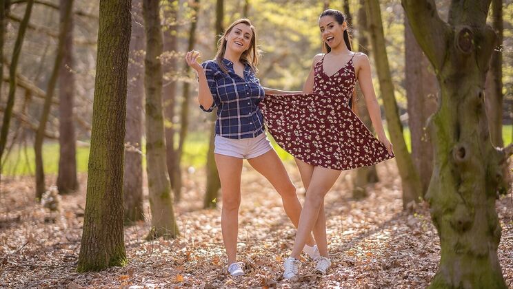 [Lesbea] -  Colombian Brunette Gets Face Sitting and Tits Licked 