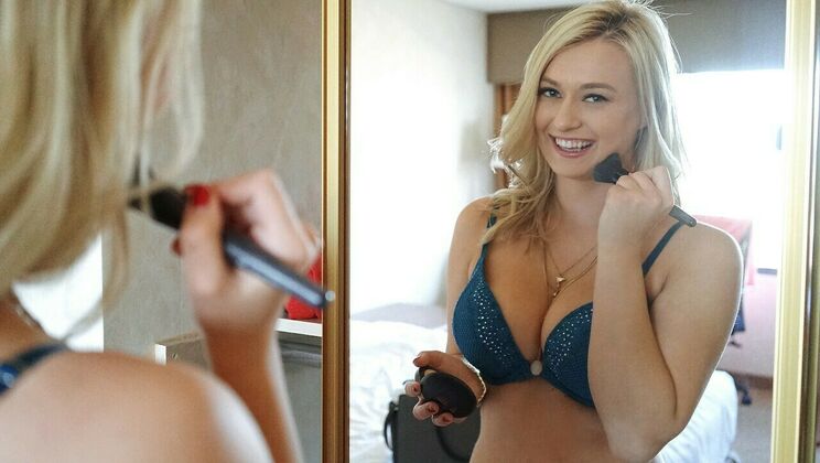 Natalia Starr's Big Bust Sucks Dicks