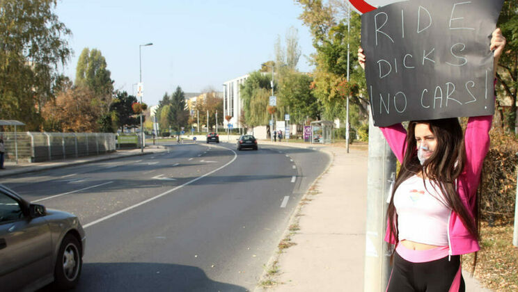 Sherill Collins Solo Outdoor Encounter