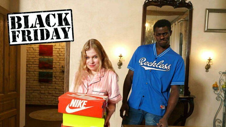 [ClubSweethearts] - Hardcore Sex with Fingering and Facial on Black Friday