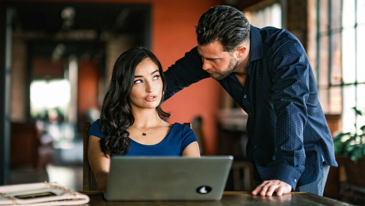 Big Dick Seth Gamble in Emily Willis's Pussy